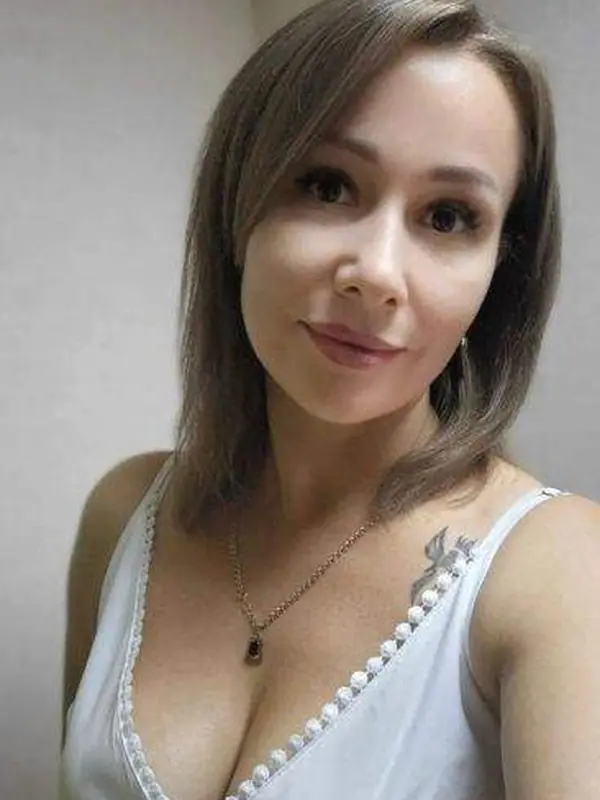 Tiffany, 35 ans, rencontre adulte à Béziers