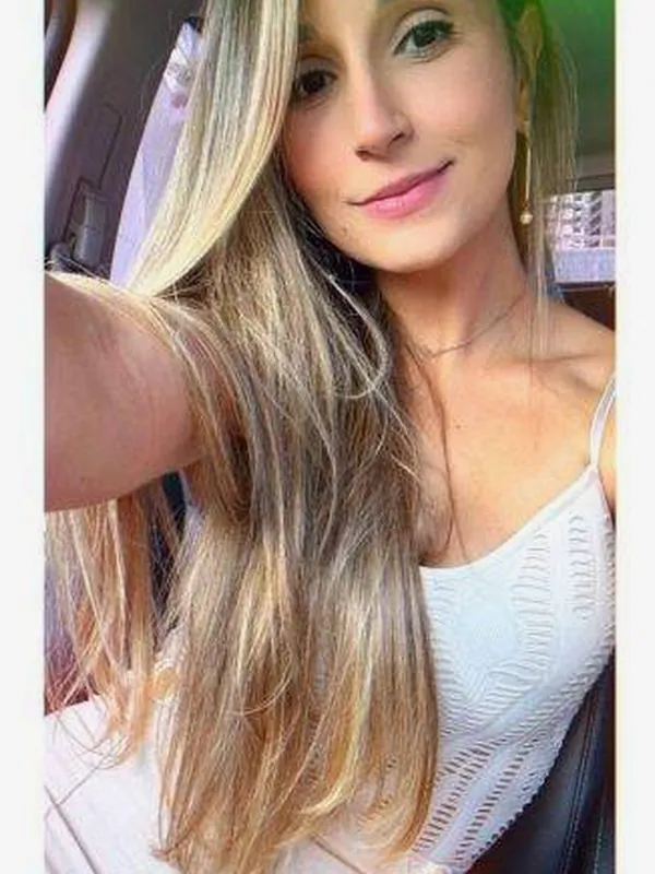 Julie, 38 ans, rencontre adulte à Bordeaux