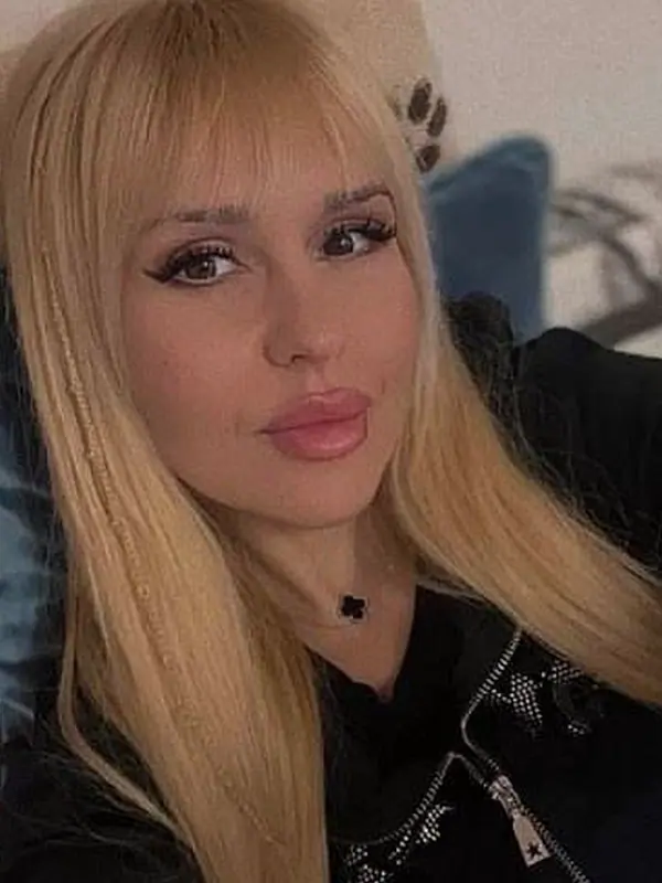 Patricia, 54 ans, rencontre adulte à Cannes