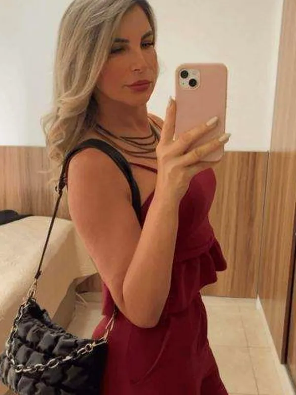 Éliane, 58 ans, rencontre adulte à Colmar