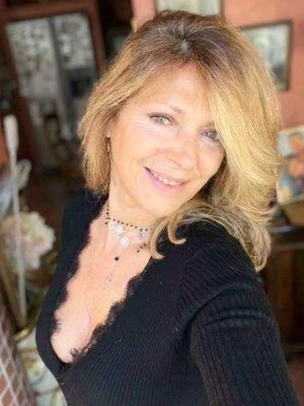 Noémie, 29 ans, rencontre adulte à Le Mans