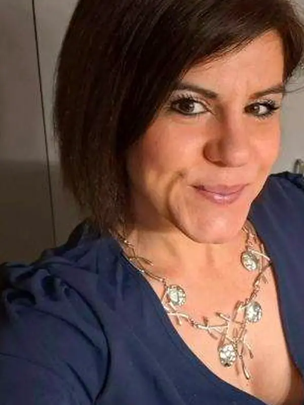 Élodie, 38 ans, rencontre adulte à Rouen