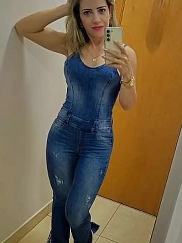 Sophia, 30 ans, rencontre adulte à Toulon