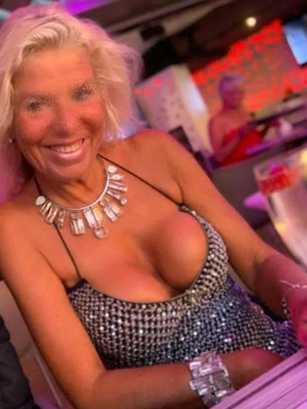 Sophie, 46 ans, rencontre adulte à Toulouse